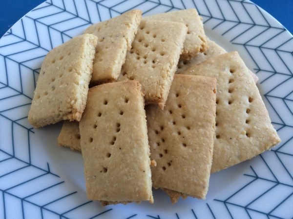 Crunchy Coconut Biscuits Crunchy Coconut Biscuits