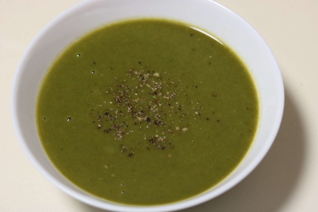 Spinach And Peas Soup
