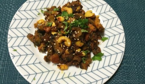 Kaju Karela Nu Shak (Bitter Gourd Cashewnut Strir Fry)