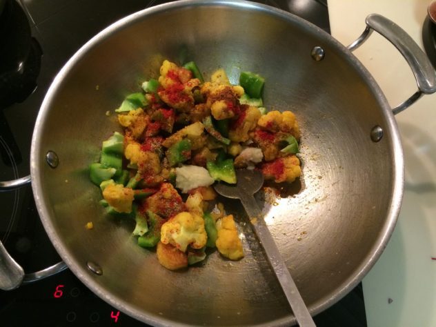 Gobi Dhaba Style (Stir Fry Cauliflower Indian Roadside Style)