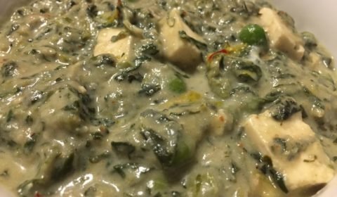 Methi Malai Matar (Fenugreek And Peas Curry With Cream)