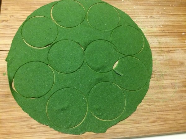 Spinach Ricotta Ravioli In Tomato Cream Sauce – Pepkitchen