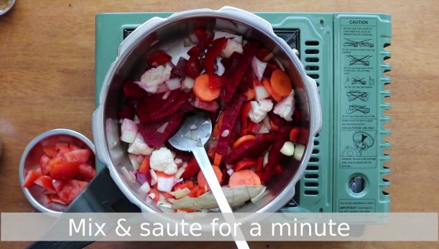 Mix Vegetable soup With Beetroot
