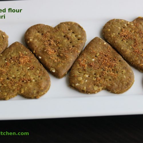 Baked Mixed Flour Spinach puri