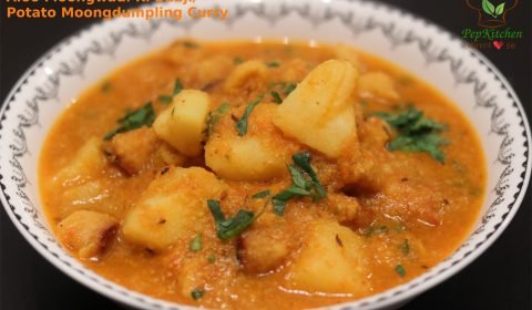 Aloo Moongwadi Ki Subji / Potato Moongdumpling Curry