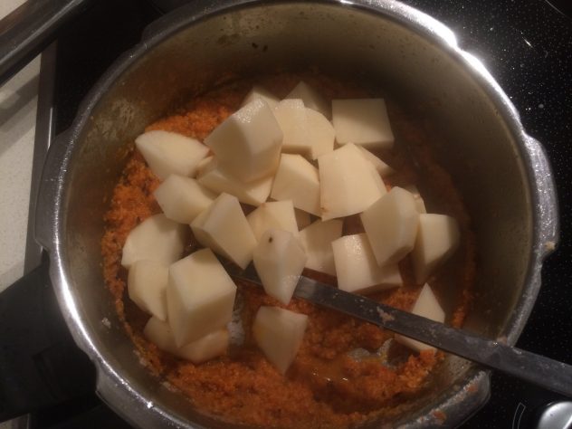 Aloo Moongwadi Ki Subji / Potato Moongdumpling Curry