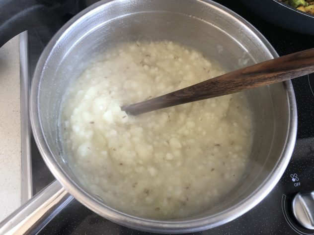 Rice Flour Khichu / Steamed Spiced Rice Flour