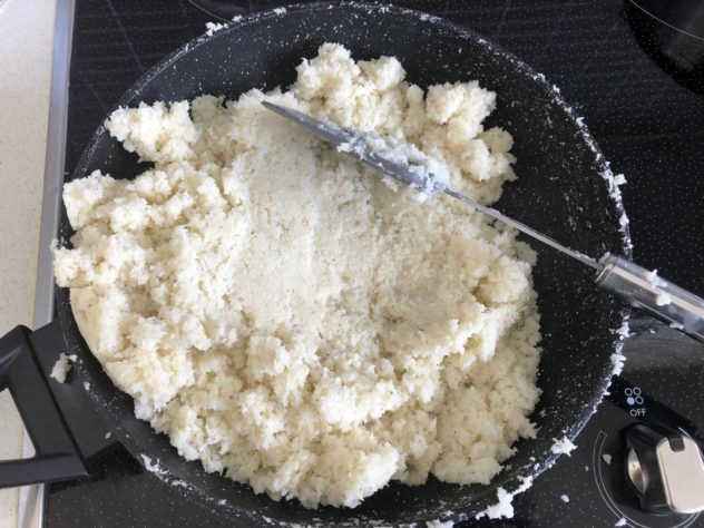 Instant Koprapak Using Condensed Milk / Nariyal Burfi / Coconut Fudge